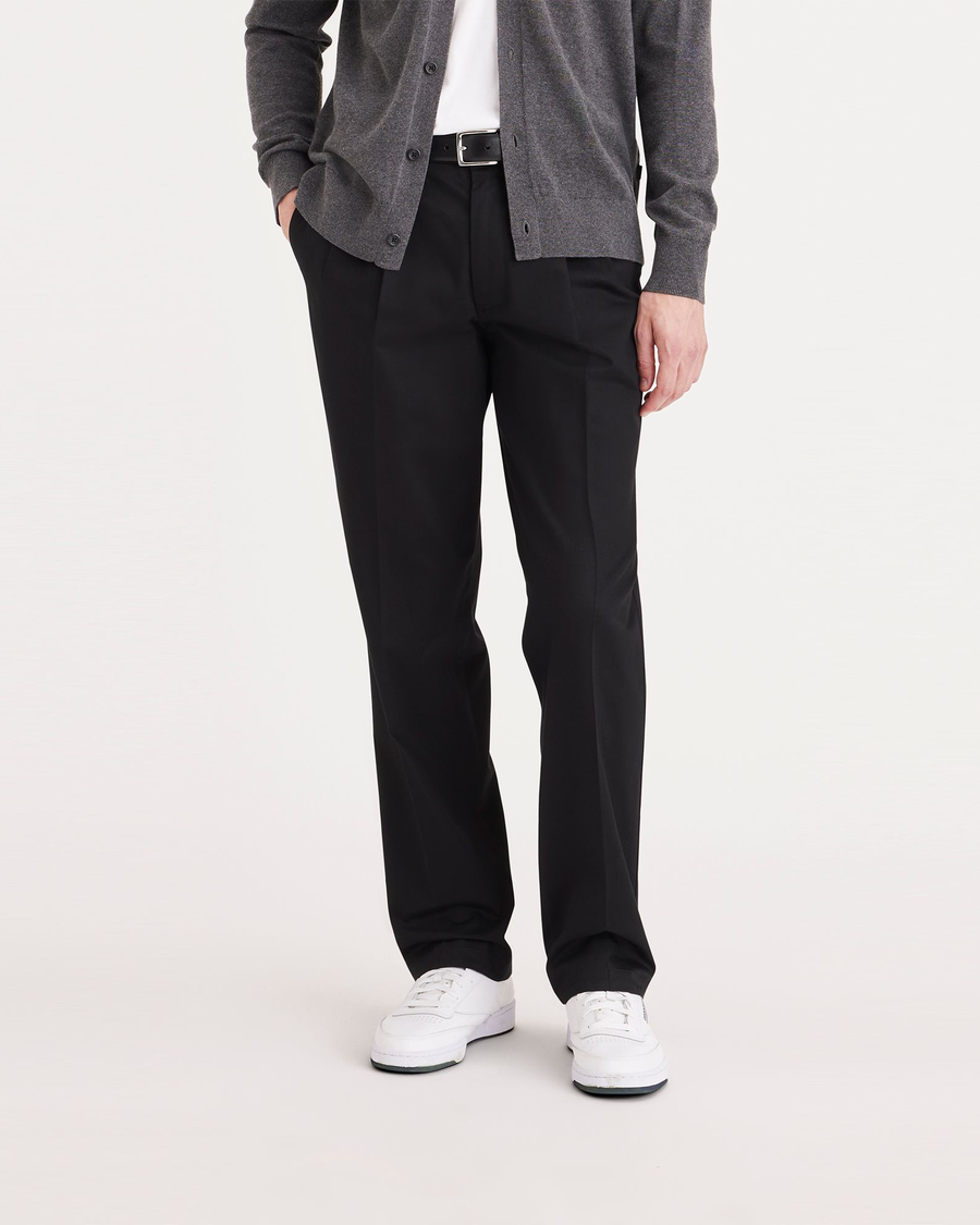 Signature Khakis, Pleated, Classic Fit (Big and Tall)