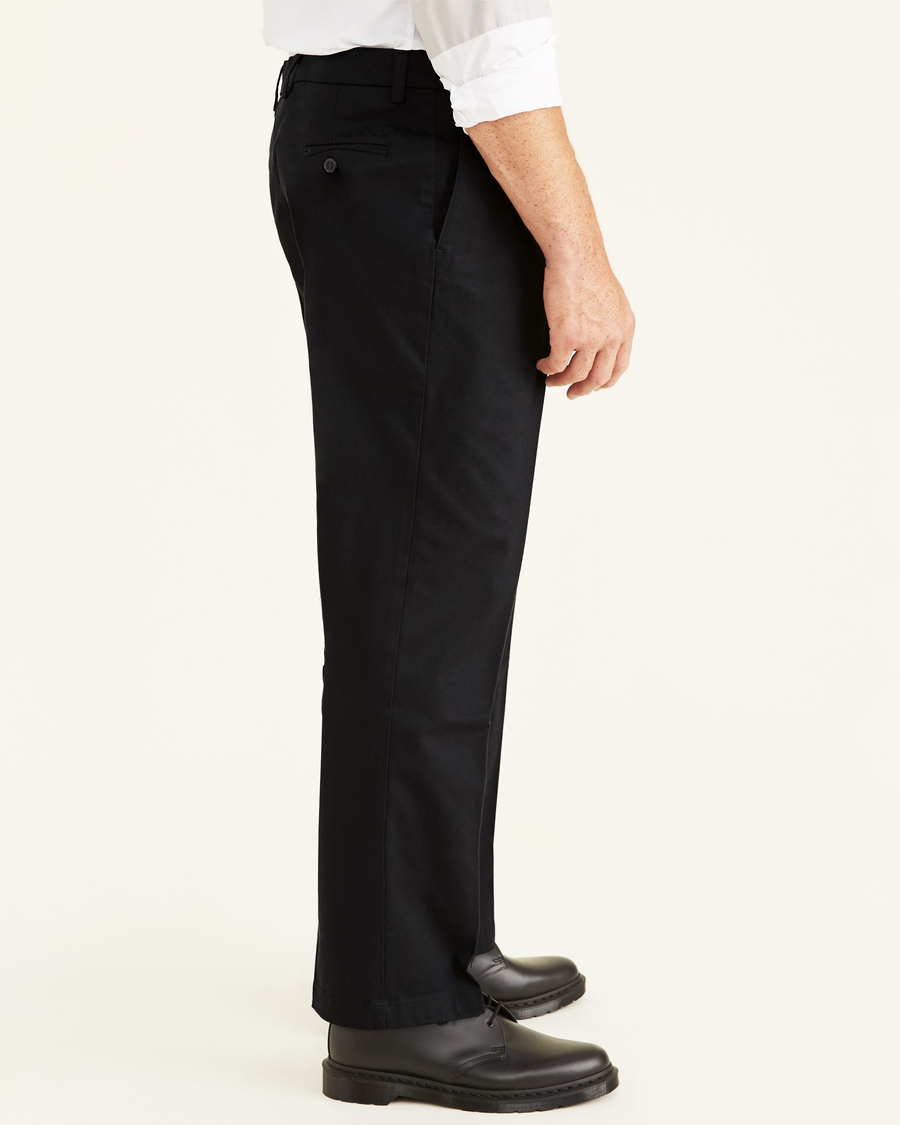 Signature Khakis, Pleated, Classic Fit (Big and Tall) - Image 3