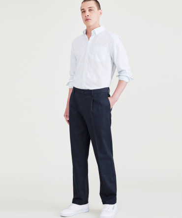 Signature Iron Free Khakis, Pleated, Classic Fit with Stain Defender® (Big and Tall)