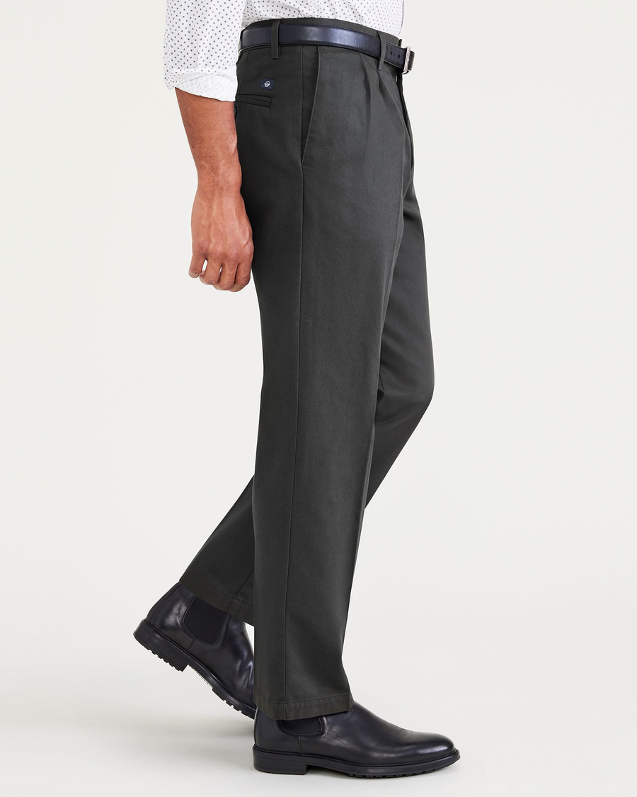 Signature Iron Free Khakis, Pleated, Classic Fit with Stain Defender® (Big and Tall) - Image 3