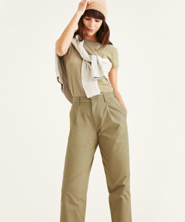 Original Khakis, Pleated, High Waisted Tapered Fit